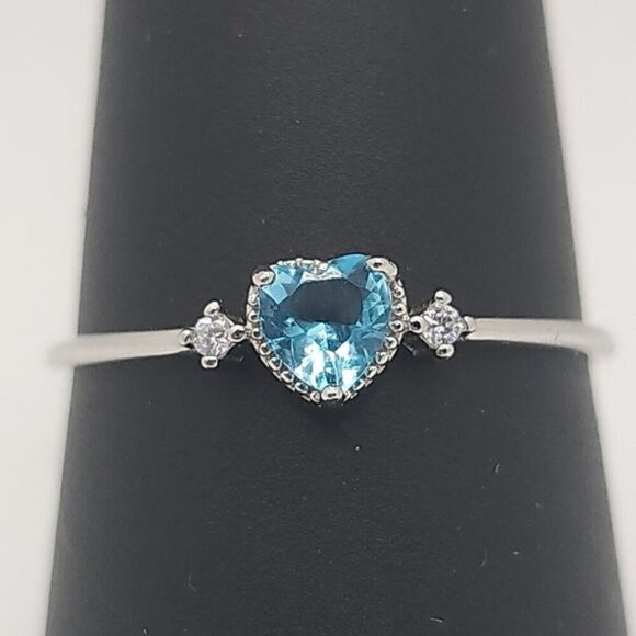 Heart-Shaped Blue CZ Silver Ring Size 8 (NWOT) - Picture 2 of 4